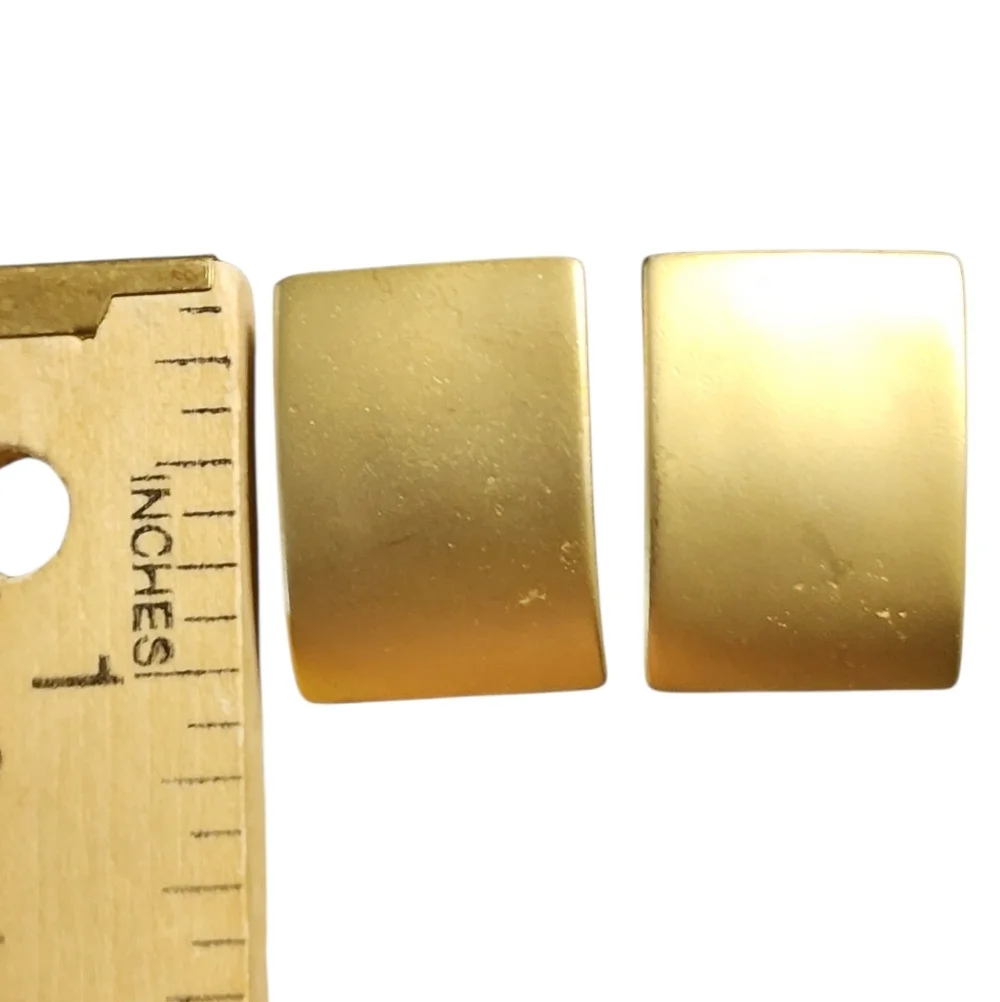 Vintage Goldtone Clip On Earrings